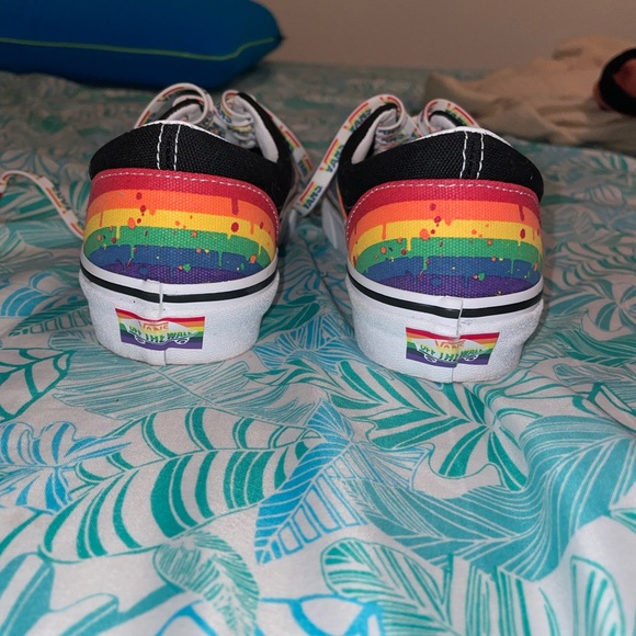 SOLD Rainbow drip pride vans era - Picture 3 of 4
